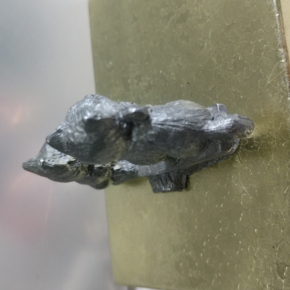 🐆❤️Two Kittens On Pewter Seesawing Vintage Numbered On Bottom by Spoontiques - Picture 7 of 10